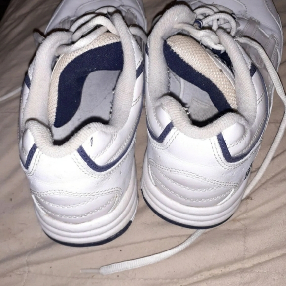 Mens Wilson Sneakers - Picture 3 of 4